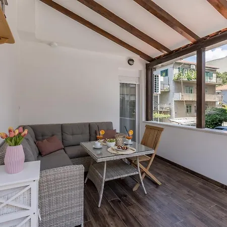 & Ileana Apartamento Split