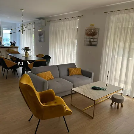 Ileana Apartamento *